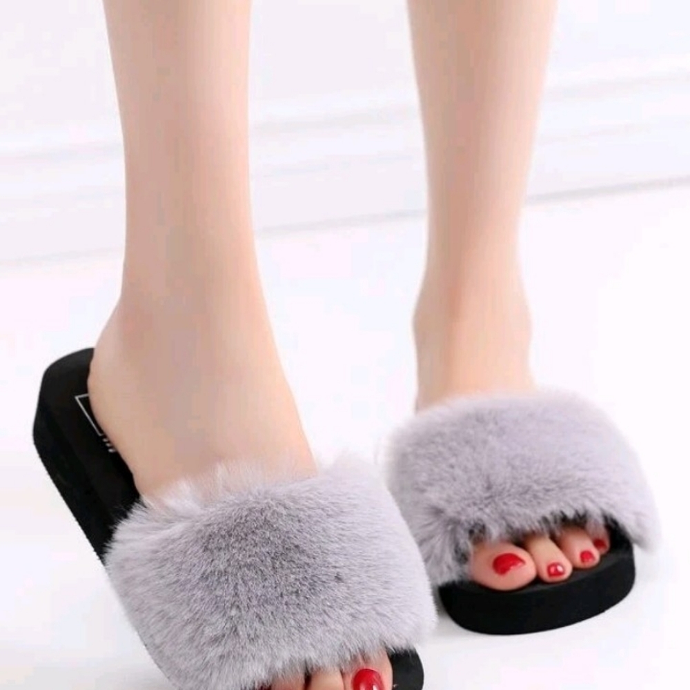 Sandal
